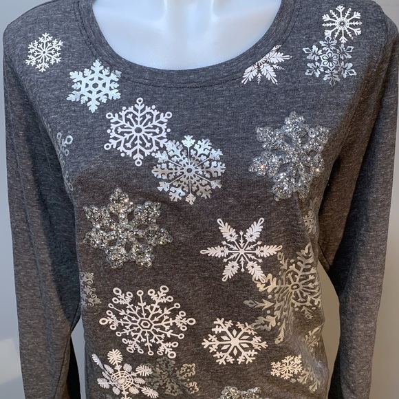 NWT STYLE & CO. SNOWFLAKE GRAPHIC HEATHERED SWEATSHIRT - 1x - Picture 4 of 6